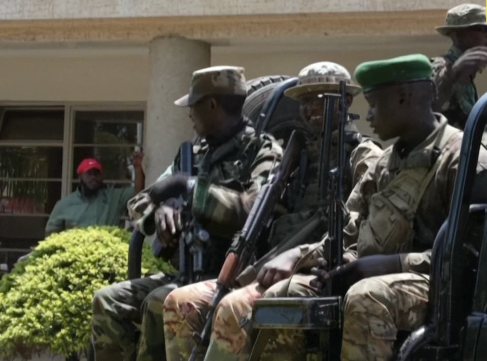 M23 Fighters Withdraw From Key Areas Near Uvira Amid Ongoing Eastern Congo Conflict